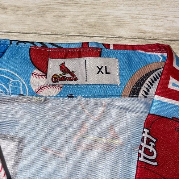 St Louis Cardinals SGA Stadium Hawaiian Floral Button Down Shirt SZ XL ⚾️🔥 - Picture 3 of 4